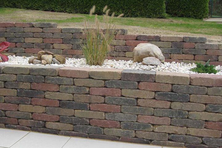 ANTIK MAUER GEK. HERBSTLAUB