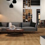 Die zur zeitgemäßen Kleidung unserer Wohnräume konzipierte Kollektion Exence erzeugt eine natürliche, einladende und stilvolle Atmosphäre. Für am Großstadtchic inspirierte Projekte.