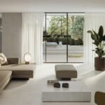 Die raffinierte Einfachheit der Oberflächen ist insgesamt sehr einheitlich und ausgewogen, weist aber aus der Nähe betrachtet leichte Nuancen und grafische Details auf.